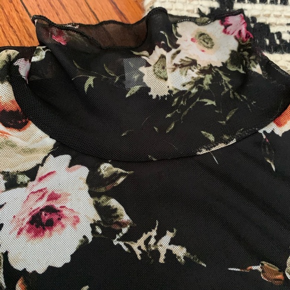 Velvet Torch Mesh Overlay Sheath Dress - Picture 4 of 6